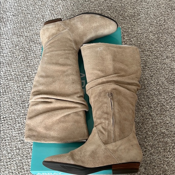 Array Women's Suede Boots - Beige - Picture 5 of 5